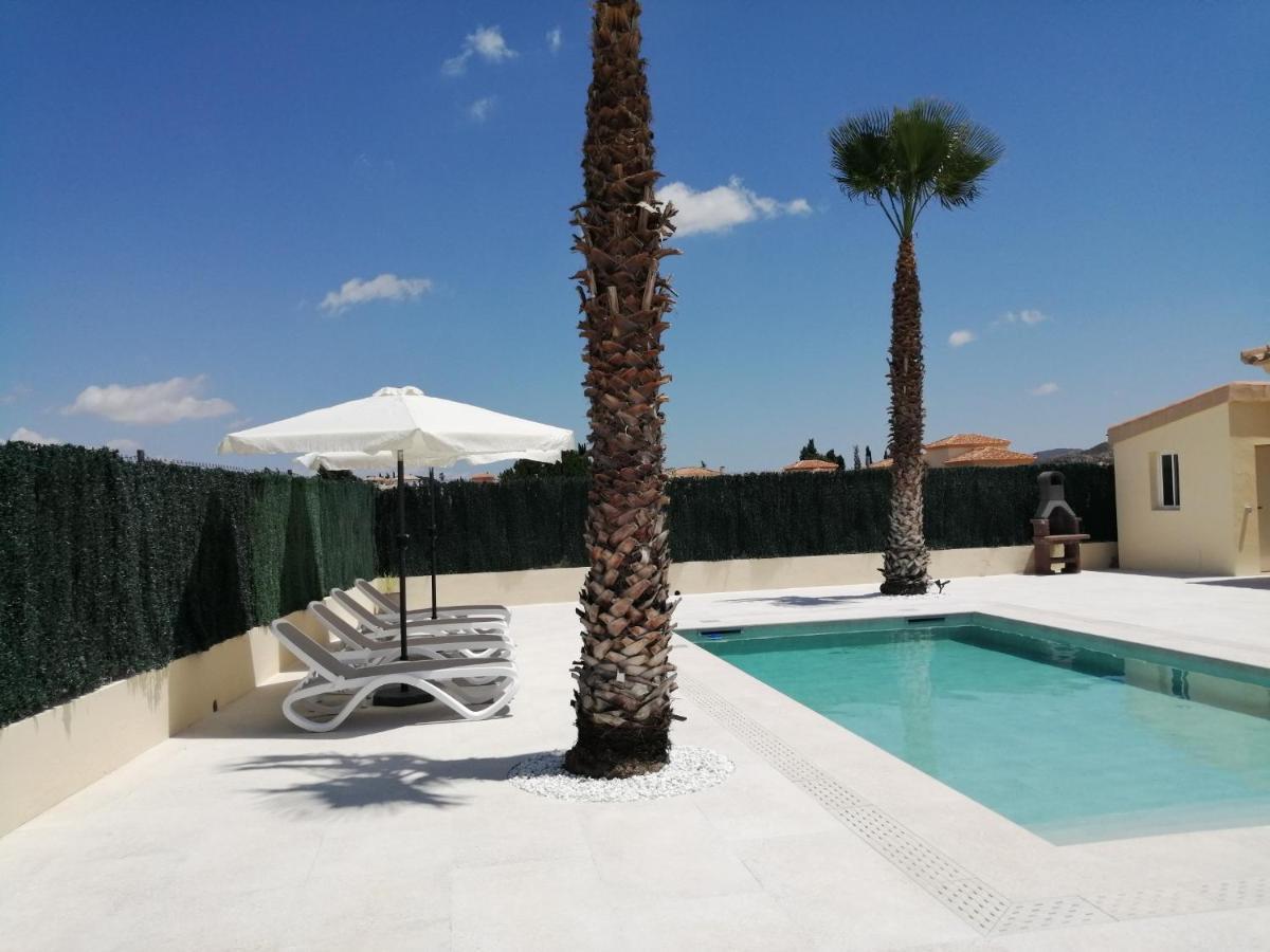 Villa Los Castos Immaculate 2-Bed Villa Arboleas 外观 照片
