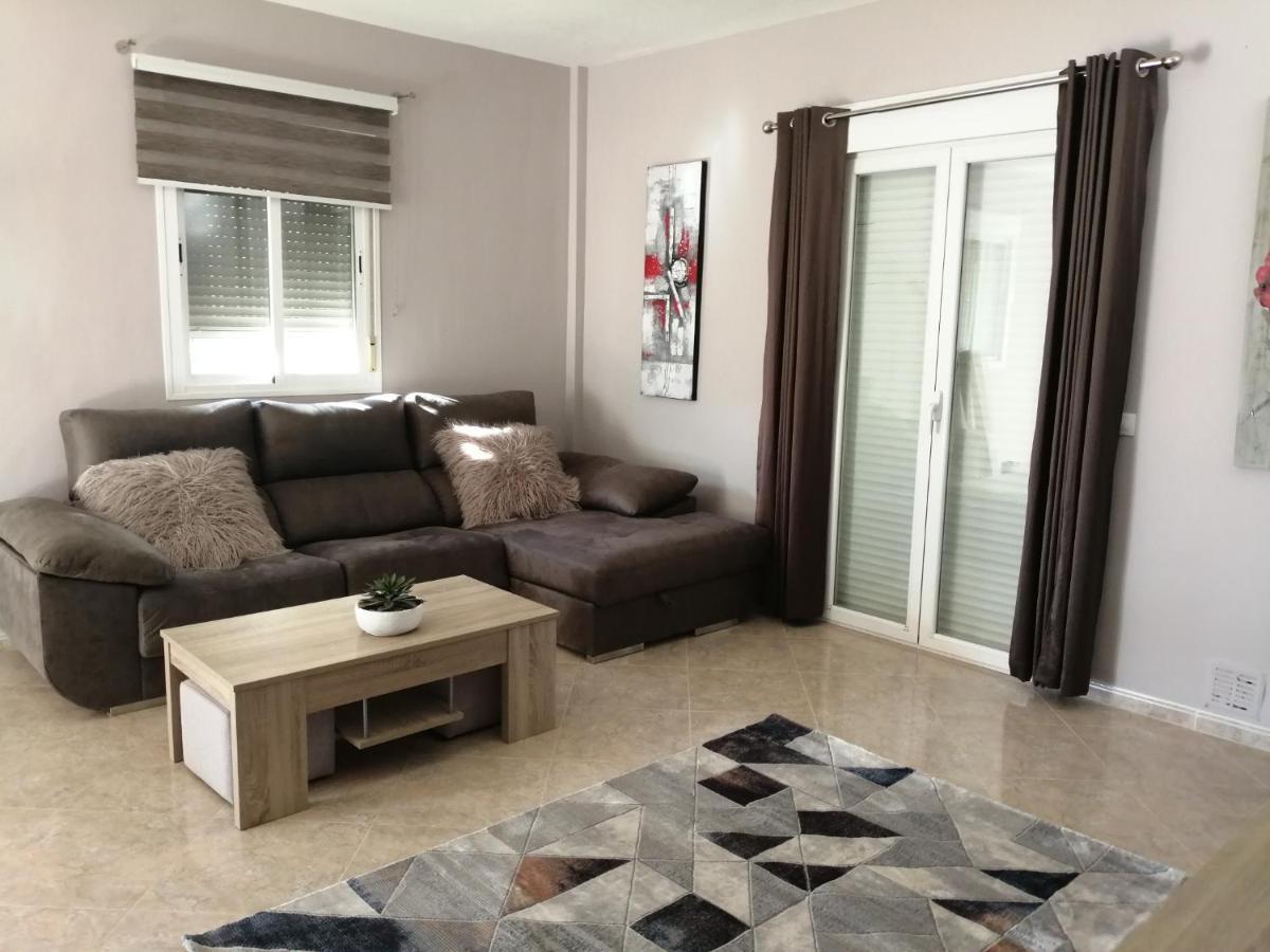 Villa Los Castos Immaculate 2-Bed Villa Arboleas 外观 照片