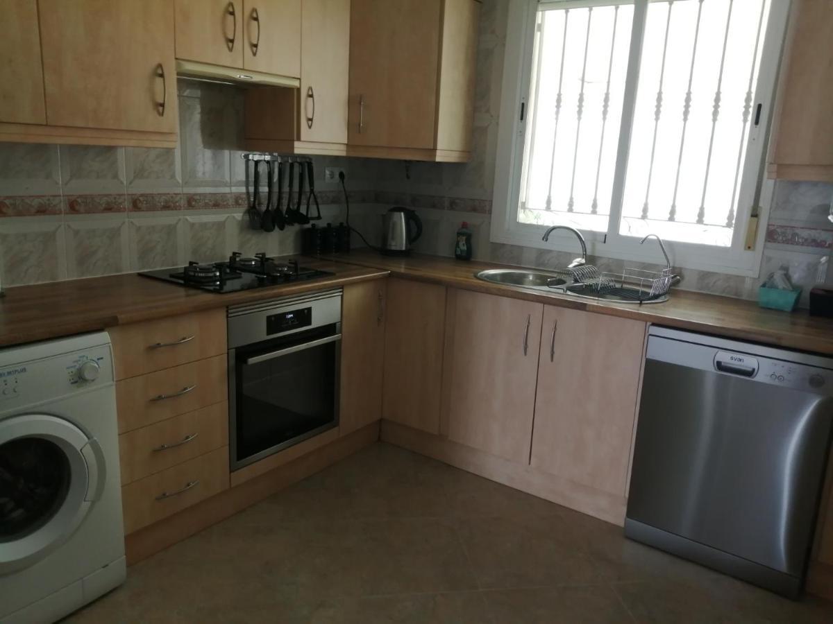 Villa Los Castos Immaculate 2-Bed Villa Arboleas 外观 照片
